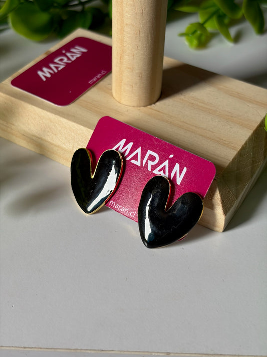 Aros corazón negro