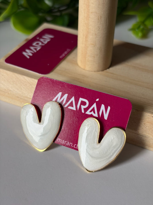 Aros corazón blanco
