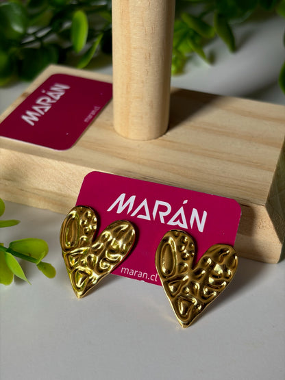 Aros corazón dorados1