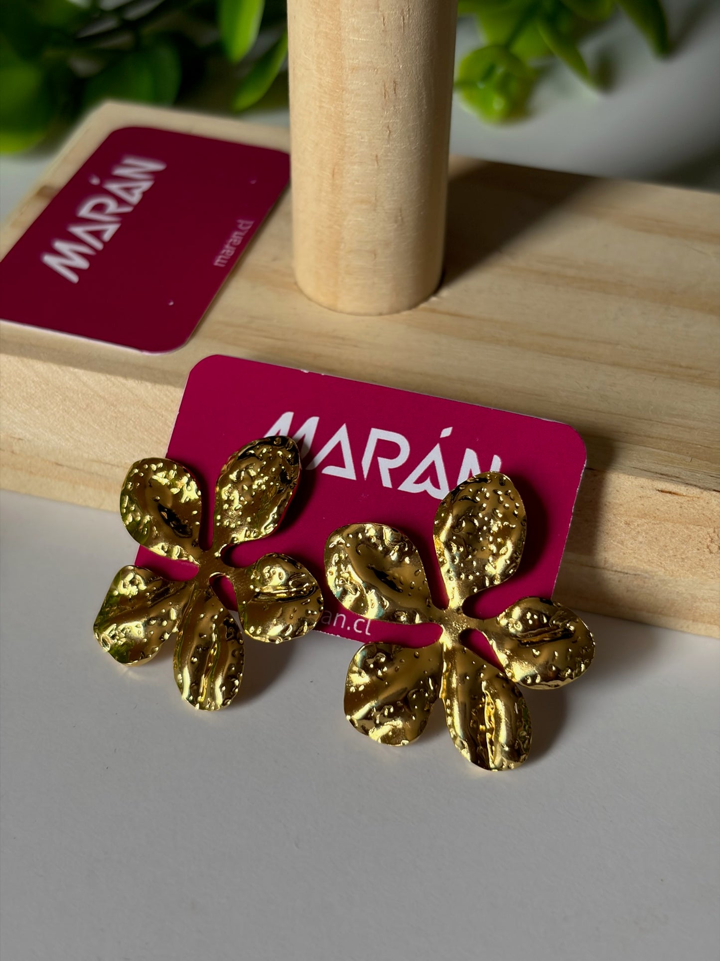 Aros flores dorados1